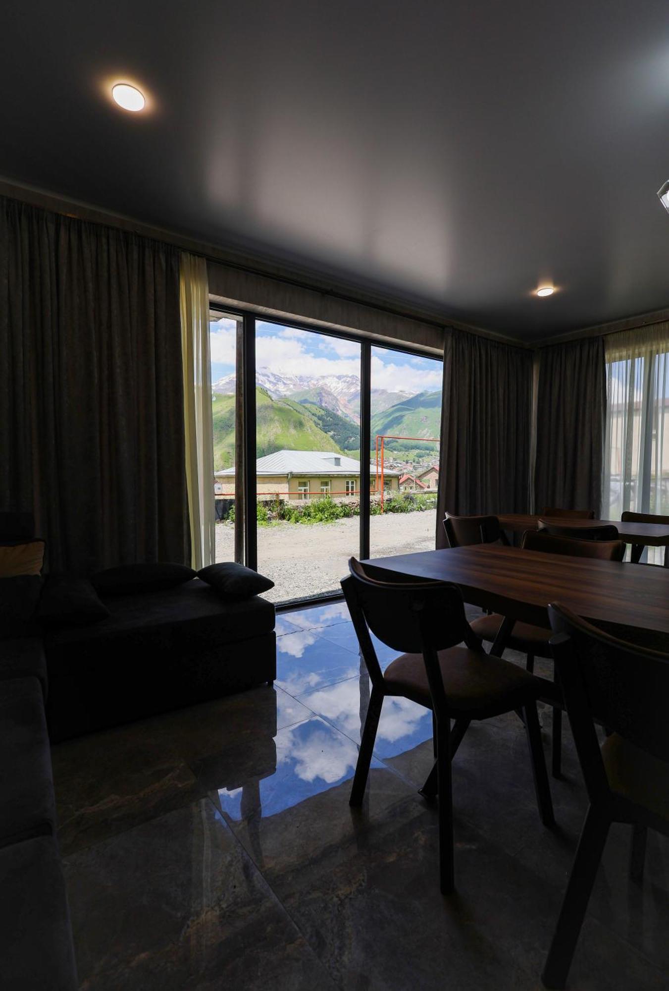 Heaven Hill Hotel Kazbegi Luaran gambar